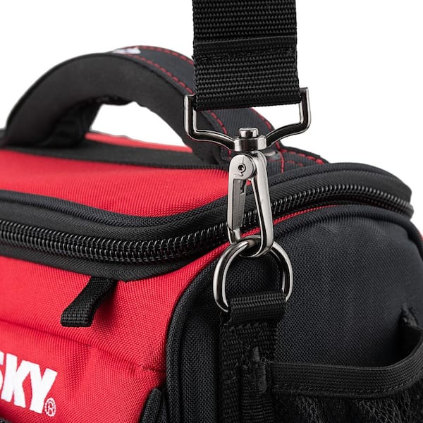 https://images.thdstatic.com/productImages/a8f50b06-1bf4-46eb-9fb5-ce8356b27497/svn/red-black-husky-tool-bags-hd50100-th-fa_600.jpg