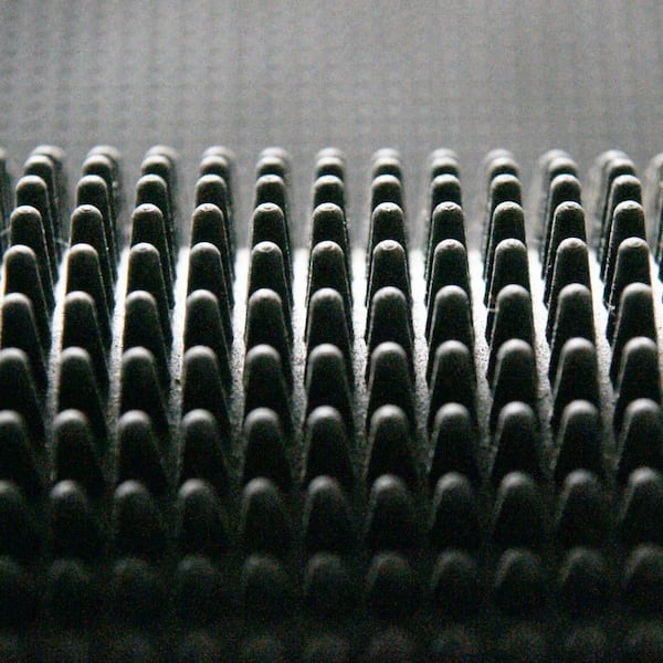 Dura-Scraper Checkered Rubber Doormat