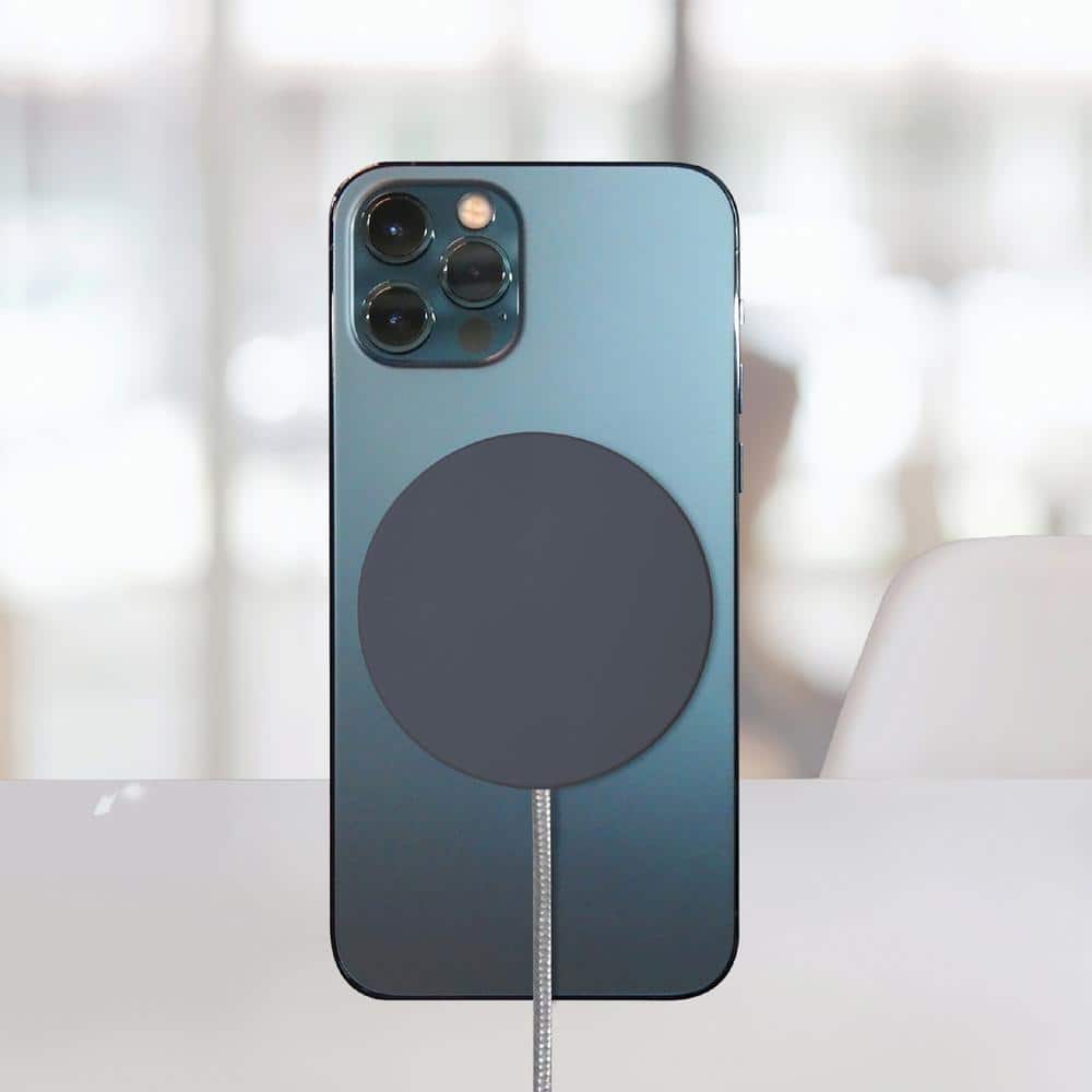 MagSafe 15-Watt Wireless Charger with Braided Cable - Thumbnail 2