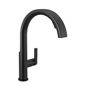 Single Handle Pull Down Sprayer Kitchen Faucet with Magnetic Docking Spray Head in Matte Black