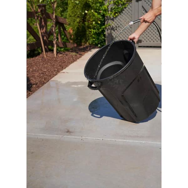 Rubbermaid Roughneck 32 Gal. Vented Black Round Trash Can with Lid