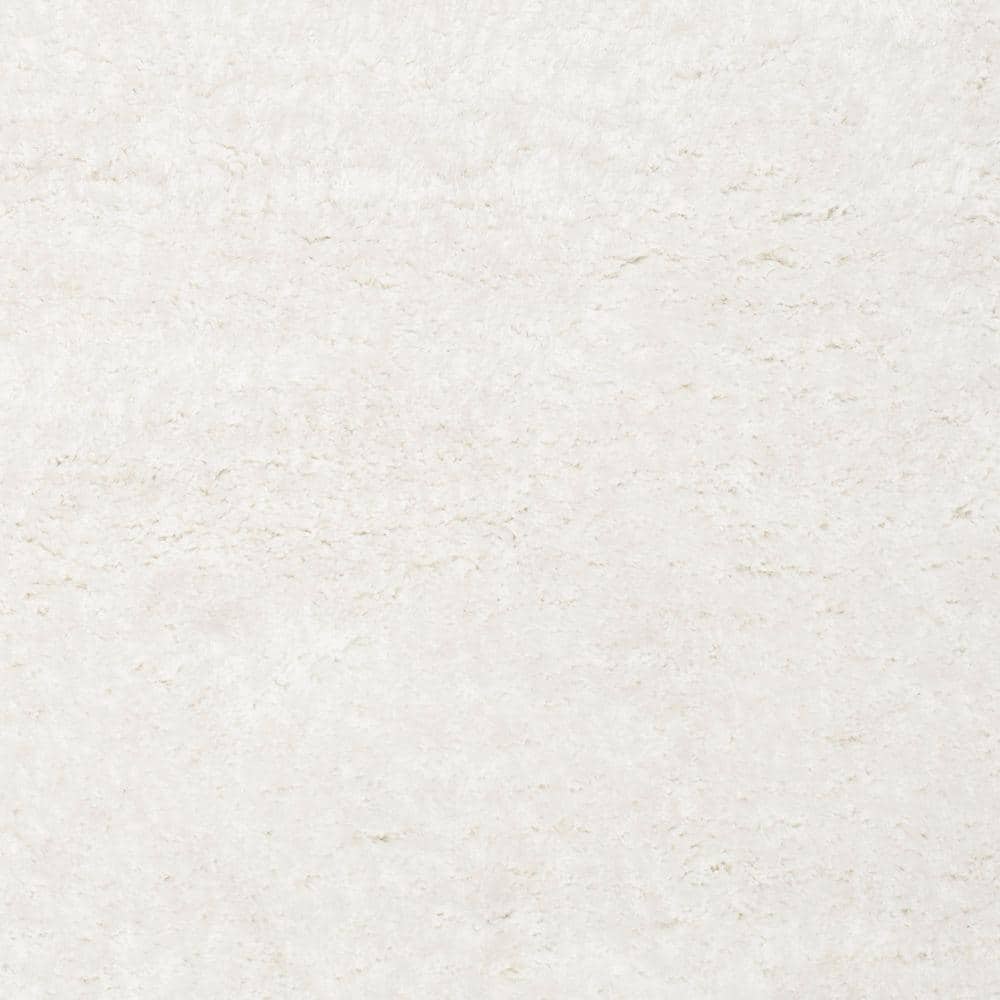 Snow White 4' x 6' Hand-Tufted Shag Rug