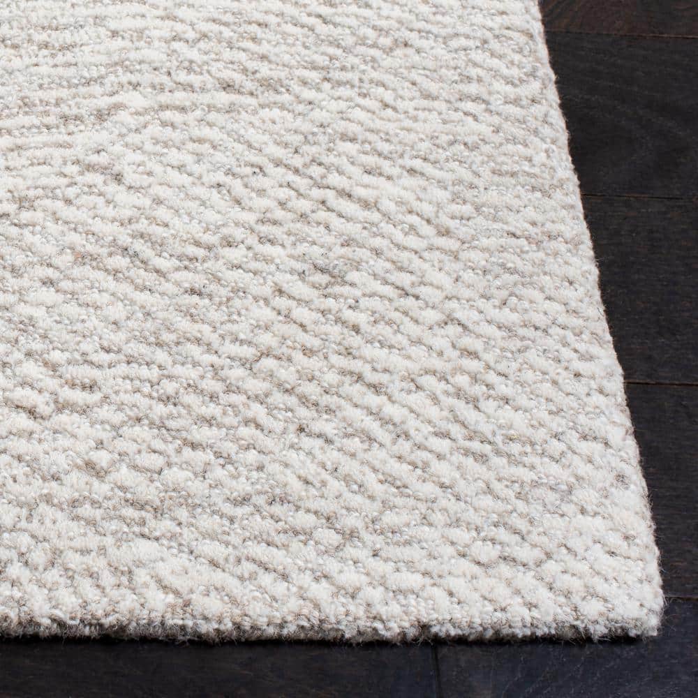 Ivory Floral Hand-Tufted Wool Accent Rug, 2' x 3'