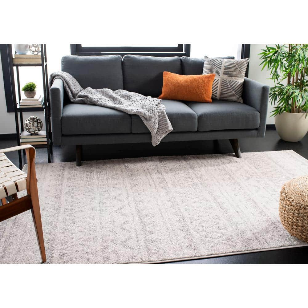 Ivory and Silver 6' x 6' Square Synthetic Area Rug