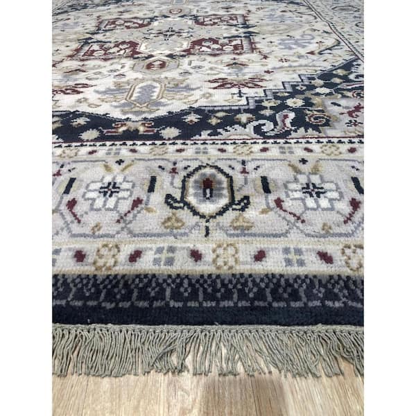 Beige 9 ft. x 12 ft. Hand Knotted Wool Traditional Heriz Design Weave Area Rug