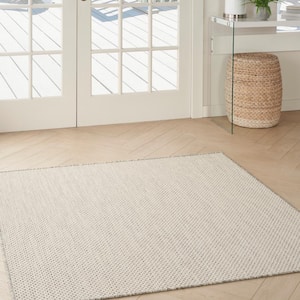 Courtyard Ivory/Silver 4 ft. x 4 ft. Solid Geometric Contemporary Square Indoor/Outdoor Area Rug