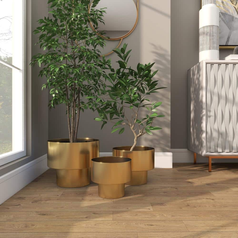 DecMode 7   8   10 H Brushed Gold Metal Planter (3 Count)