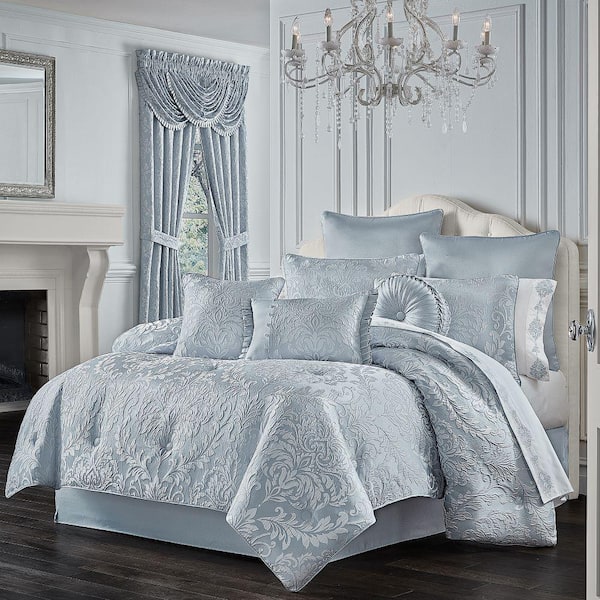 Madeline Polyester Powder Blue King 4-Pieces Comforter Set
