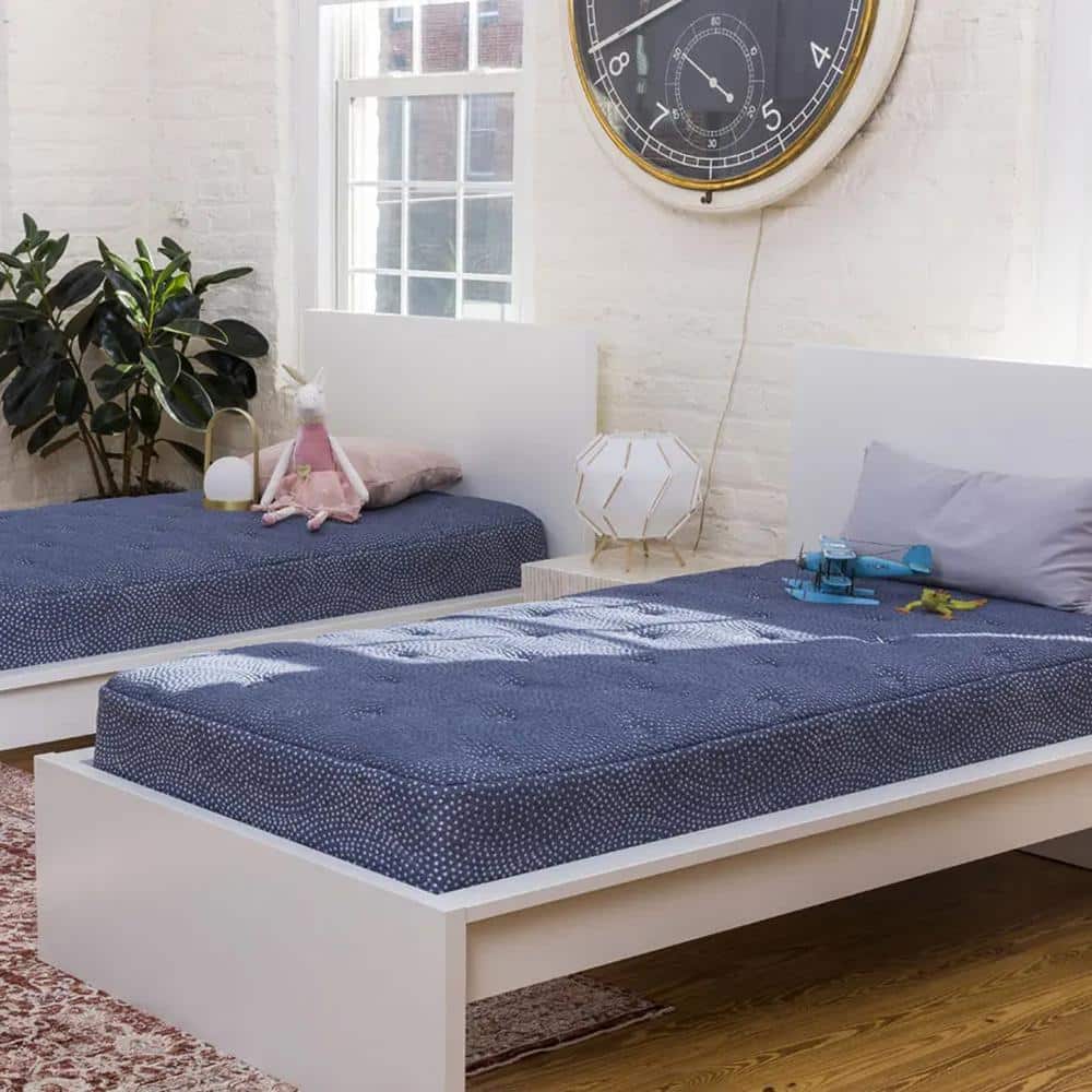 LUUF Little LuuF Youth Full Medium Memory Foam 9 in. Mattress EWPJMOA