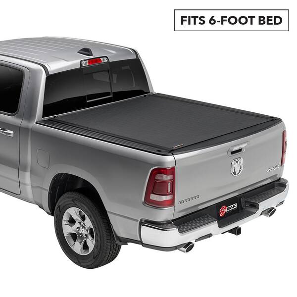 BAK INDUSTRIES Revolver X4 Tonneau Cover for 16-19 Tacoma 6 ft. Bed with Deck Rail System