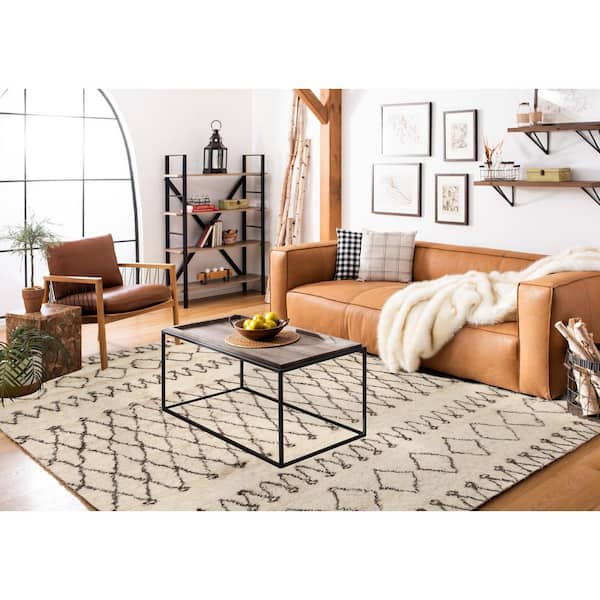 Casablanca 11 ft. x 15 ft. Ivory/Dark Brown Tribal Geometric Area Rug