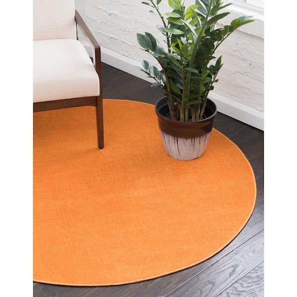 Williamsburg Solid Orange 5' 0 x 5' 0 Round Rug