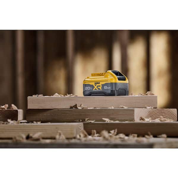 DEWALT - Tough System 2.0 Flex Volt 20V/60V Lithium-Ion Cordless 4000 Lumen LED Adjustable Panel Work Light 8Ah Battery