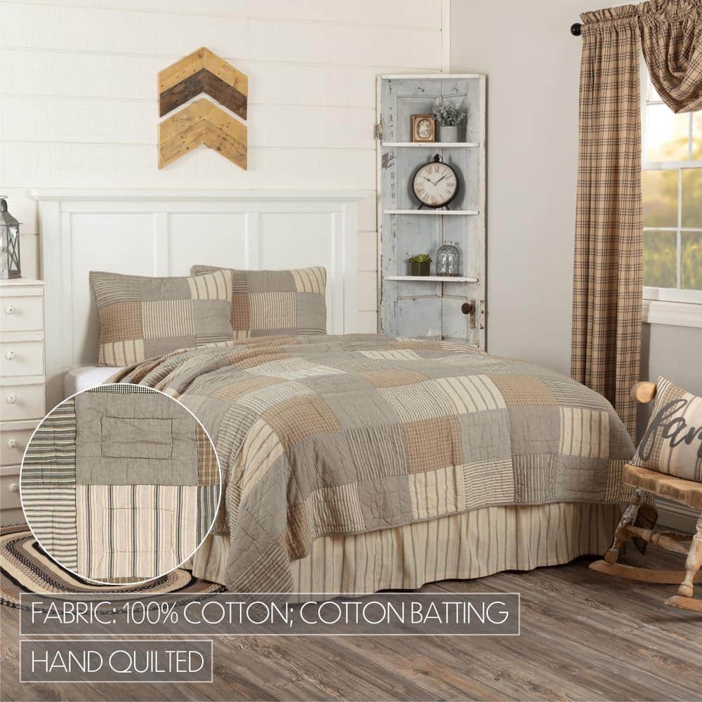 Sawyer Mill Farmhouse / Country Cotton Patchwork Coverlet Set
