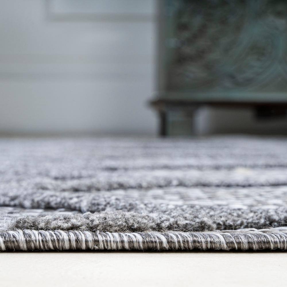 Handmade Reversible Dark Gray Geometric 8' x 10' Synthetic Area Rug