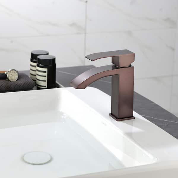Single Handle Single Hole Bathroom Faucet without Deckplate Included and Spot Resistant in Oil Rubbed Bronze