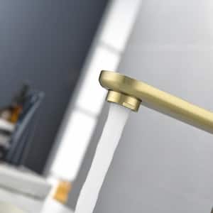Single-Handle Single-Hole Bathroom Faucet in Brushed Gold