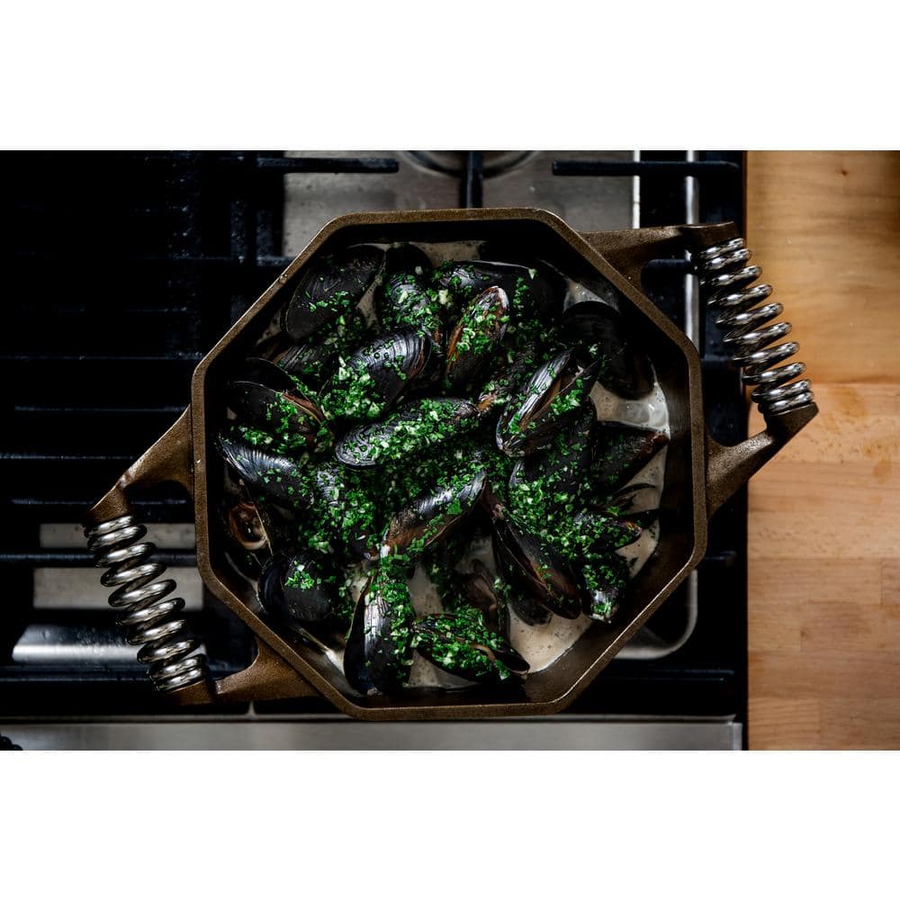 FINEX 7 qt Cast Iron Dutch Oven with Lid