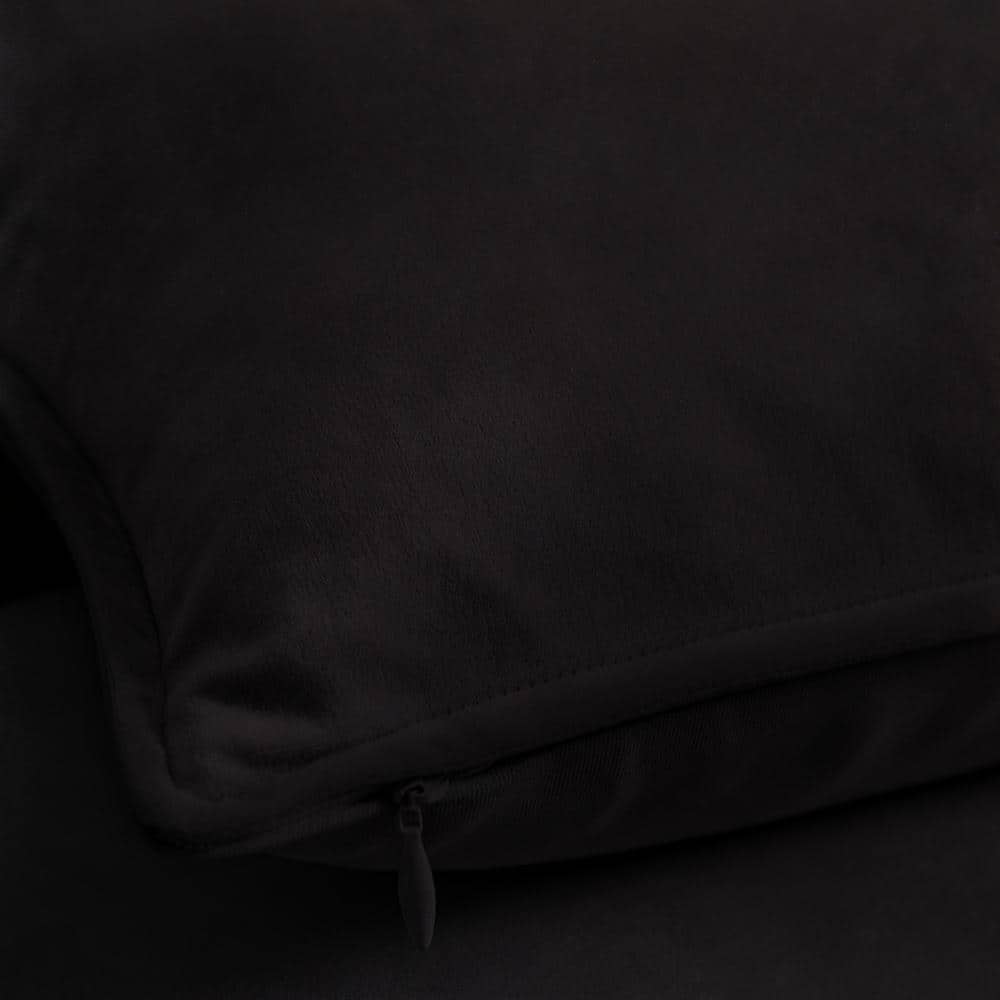 A1 Home Collections LLC Velvet Pillow Cover (Set of 2)