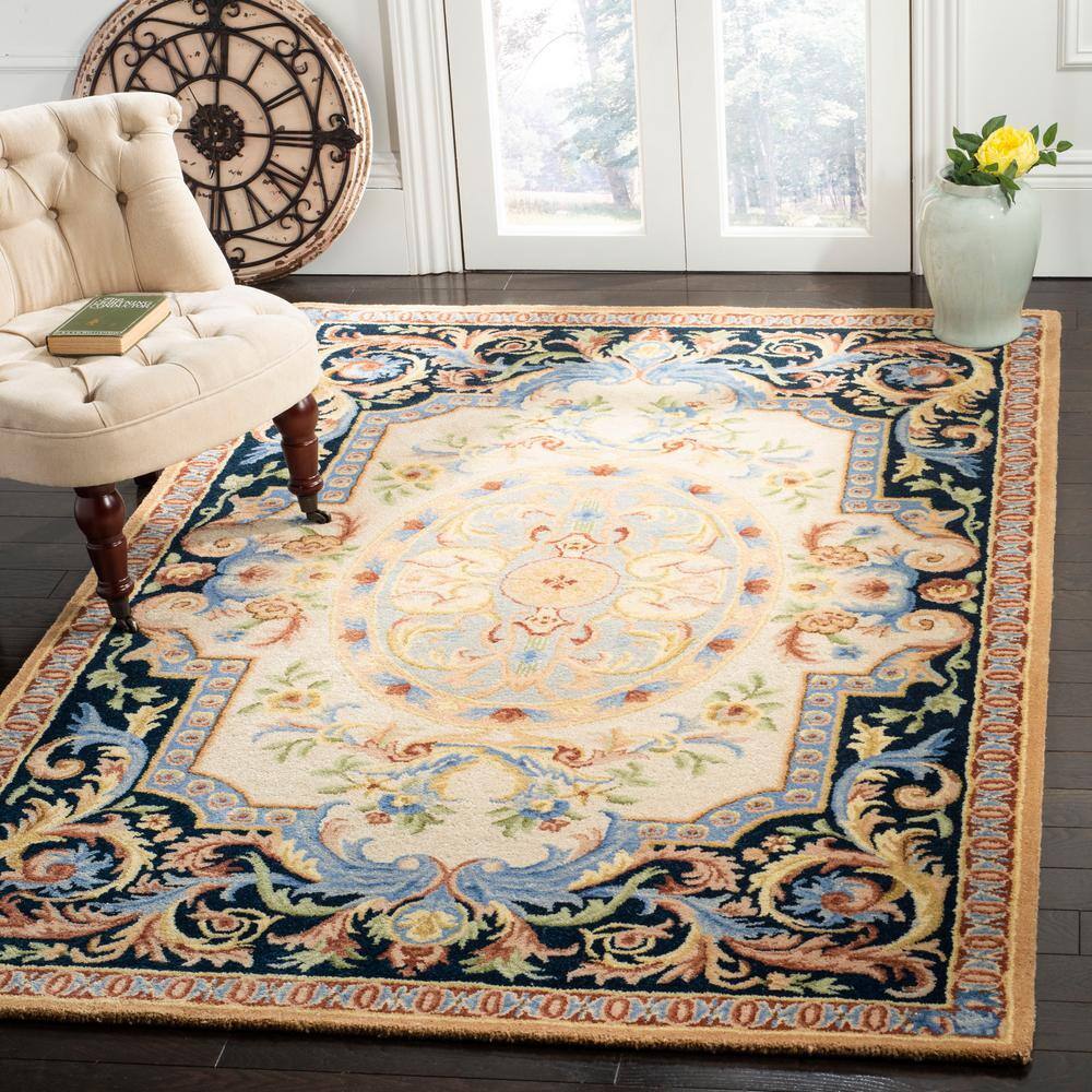 Ivory and Navy Hand-Tufted Wool Rectangular Area Rug, 4' x 6'