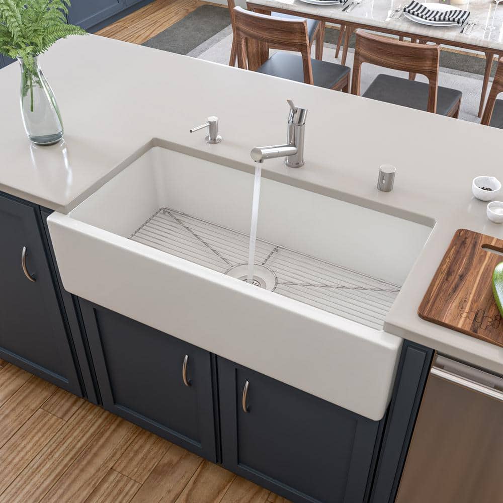 36'' White Fireclay Single Bowl Farmhouse Sink