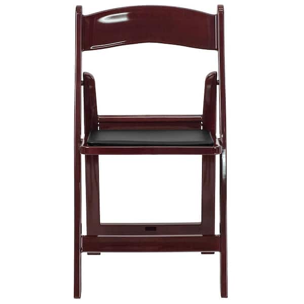https://images.thdstatic.com/productImages/a97bce2c-6798-4b65-8d18-888d994d9518/svn/red-mahogany-carnegy-avenue-folding-chairs-cga-le-14199-re-hd-64_600.jpg