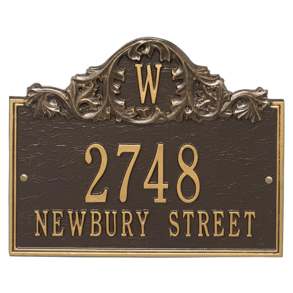 Acanthus Arched/Eyebrow Monogram Personalized Plaque