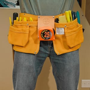 One-Piece Nail/Screw and Tool-Pouch Apron
