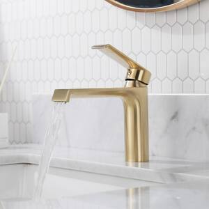 Single-Handle Single Hole Bathroom Faucet in Gold