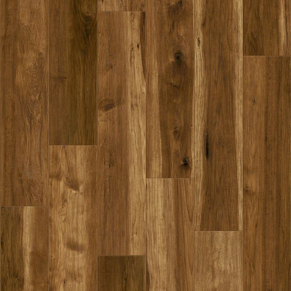 Eastcourt Hickory 9.44 in W x 47.64 in L Waterproof Hybrid Resilient Flooring (25.01 sq. ft. /case) price history on PriceWatchPro