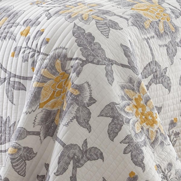 LEVTEX HOME Reverie 3-Piece White, Grey, Yellow Floral Cotton Full/Queen Quilt  Set L11851FQS - The Home Depot