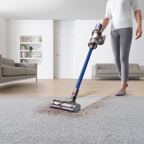 Dyson V11 Torque Drive with Bagless, Cordless, All Floor Types Stick Vacuum  Cleaner 400481-01 - The Home Depot