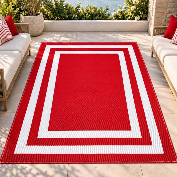 Paris Red and White 5 ft. x 7 ft. Folded Reversible Recycled Plastic Indoor/Outdoor Area Rug-Floor Mat