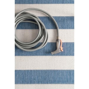 Alexis Blue 2 ft. x 3 ft. Indoor/Outdoor Patio Area Rug