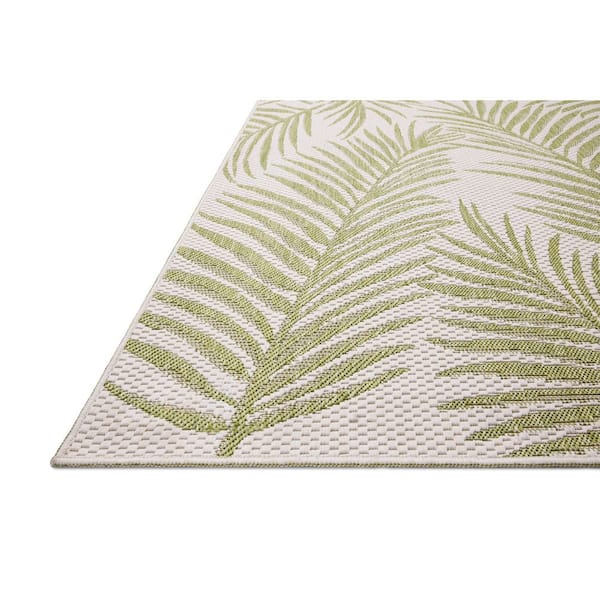 Easton Ivory / Green 7 ft. 10 in. x 10 ft. Indoor/Outdoor Area Rug