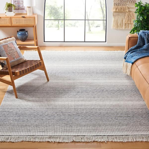 Marbella Ivory Navy 8 ft. X 10 ft. Border Plaid Area Rug