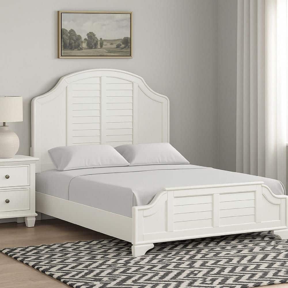 Kyna Queen Bed | Louvered Style and Scalloped Edges | Antique White Wood
