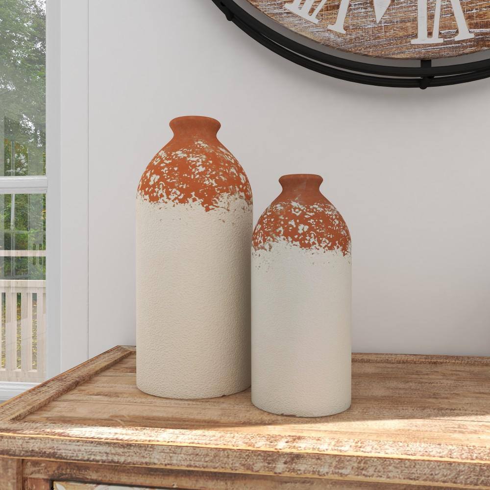Set of 2 White and Terracotta Ceramic Bottle-Shaped Vases