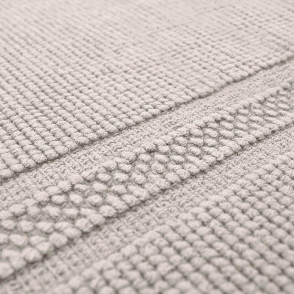 Jean Pierre Light Gray Cotton Stonewash 2-Piece Rectangle Bath Rug Set