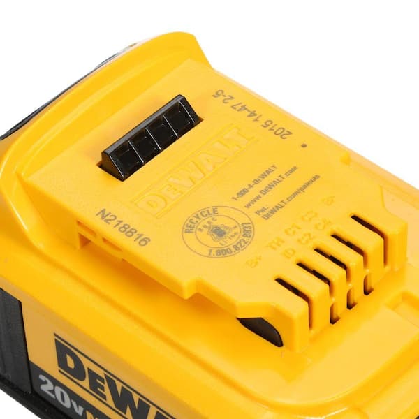 DEWALT, 20V MAX Compact Battery 4.0Ah 2-Pack, Volts 20 Battery Type Lithium- ion, Batteries (qty.) 2 Model# DCB240-2
