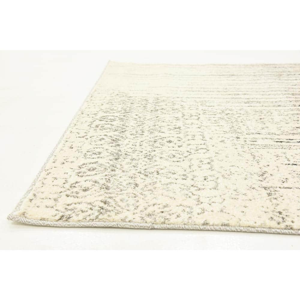 Gray Tufted Synthetic Reversible 4' x 6' Rectangular Rug
