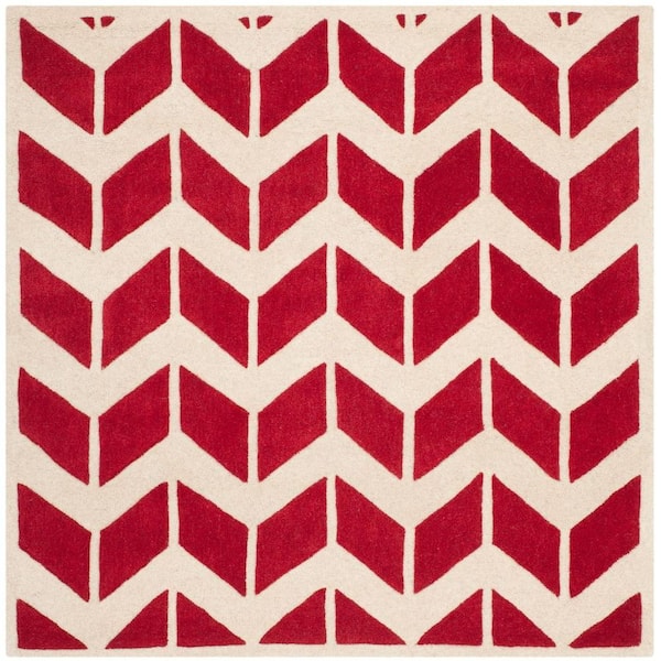 SAFAVIEH Chatham Red/Ivory 5 ft. x 5 ft. Square Chevron Area Rug