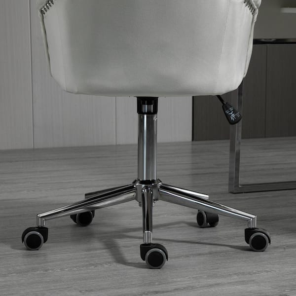 https://images.thdstatic.com/productImages/aa018a1e-fd49-439b-b55b-d30e7b75d08e/svn/white-homcom-task-chairs-921-537-66_600.jpg