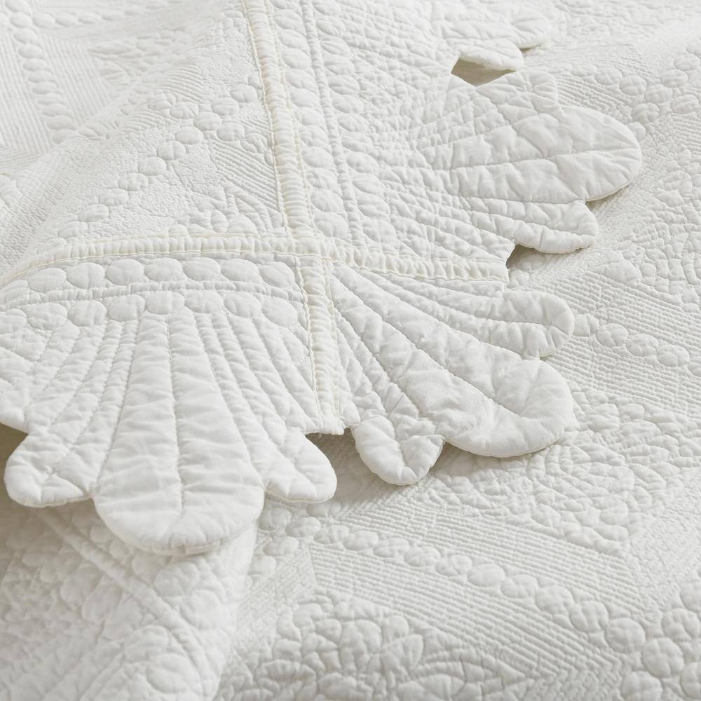 White Cotton Queen Reversible Bedspread Set