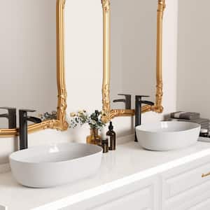 Centerset Single Handle Deck Mounted Bathroom Faucet in Matte Black