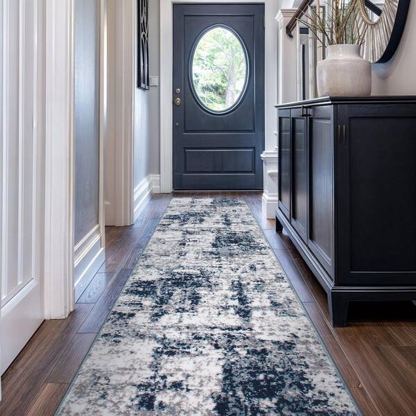 World Rug Gallery Wynn 2 ft. 7 in. X 6 ft. Blue Distressed Modern