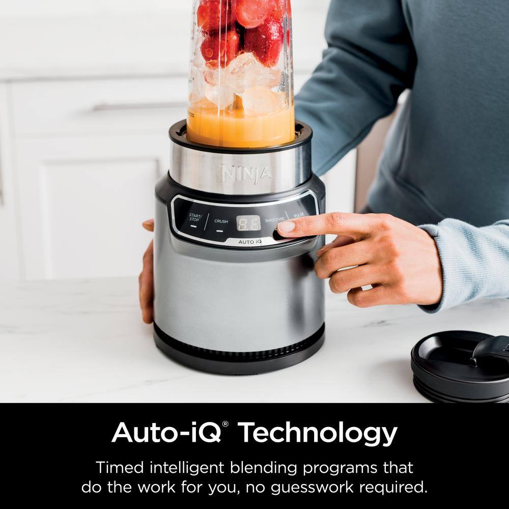 Cloud Silver 24-oz Digital Countertop Blender with Variable Speed