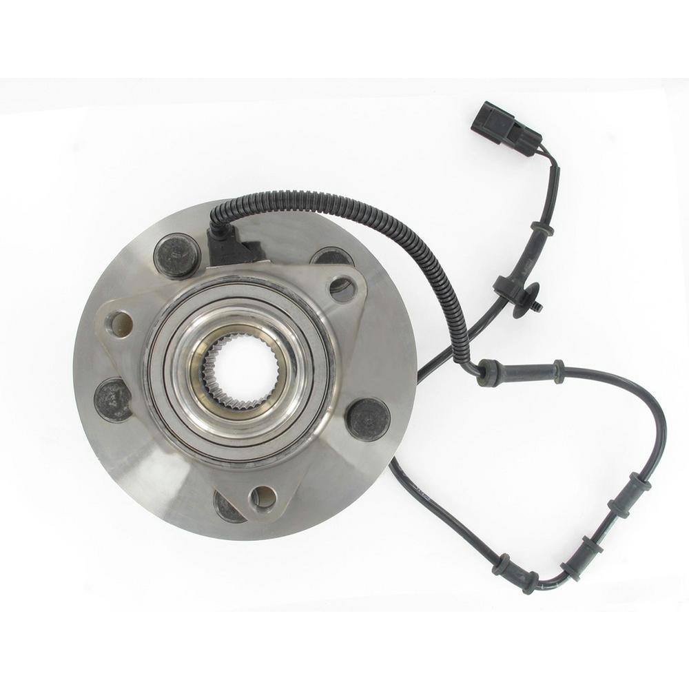 UPC 085311371605 product image for Wheel Bearing and Hub Assembly - Front | upcitemdb.com