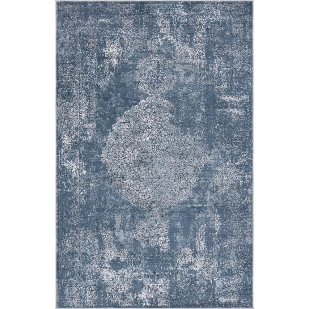 Blue Medallion Synthetic Reversible 6' x 9' Area Rug