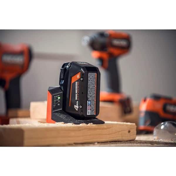RIDGID - 18V MAX Output Starter Kit with (2) 4.0 Ah Batteries and Charger